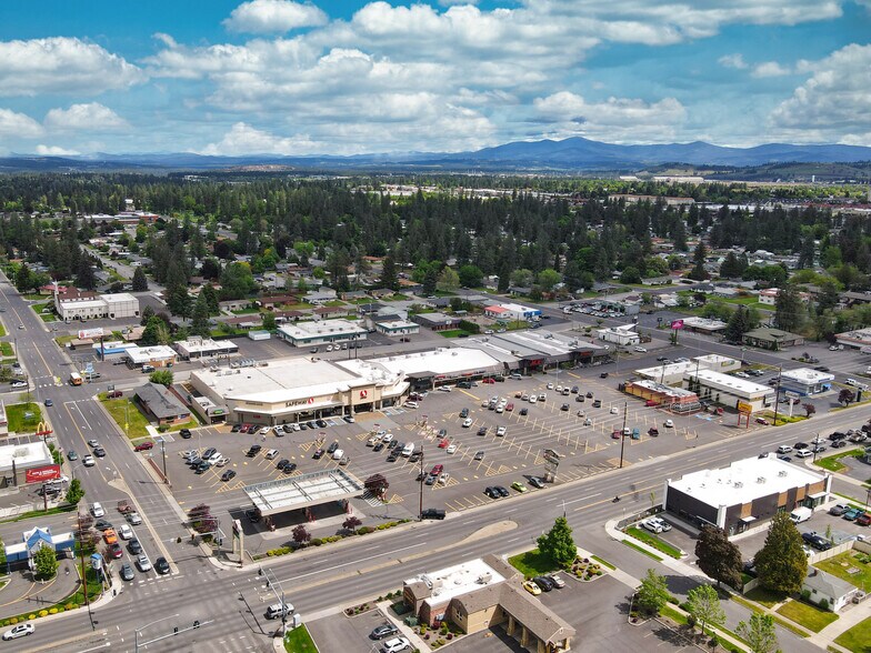 More Photos Of 710-910 W Francis Ave, Spokane Unknown For Lease