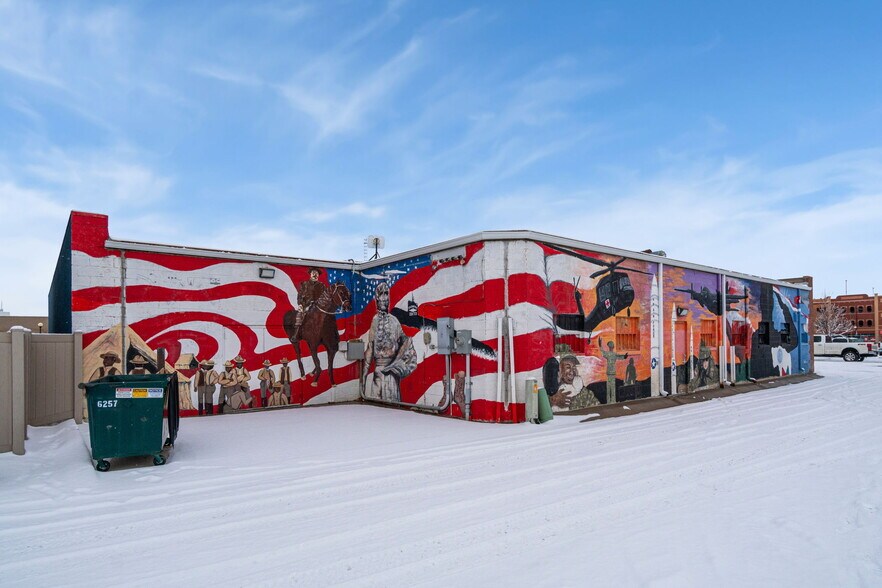 More Photos Of 1620 Thomes Ave, Cheyenne Light Distribution For Sale