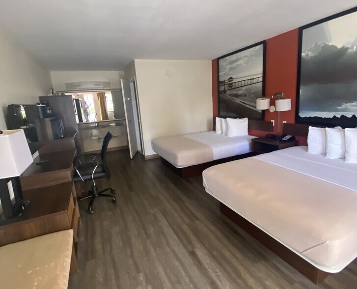 More Photos Of 5900 American Way, Orlando Hotel For Sale