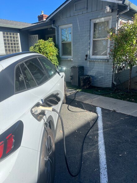 More Photos Of 3503 Pacheco Blvd, Martinez Warehouse For Lease