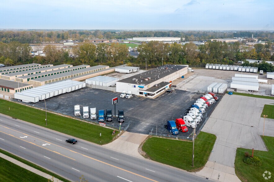 More Photos Of 1125 E Alexis Rd, Toledo Truck Terminal For Sale