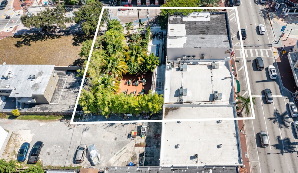 More Photos Of 1501 SW 8th St, Miami Bar For Sale