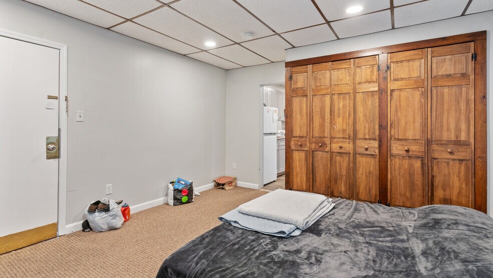 More Photos Of 393 Waterman Ave, East Providence Apartments For Sale