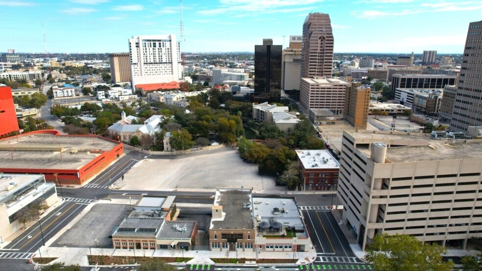 More Photos Of 500 N Main Ave, San Antonio Loft Creative Space For Sale