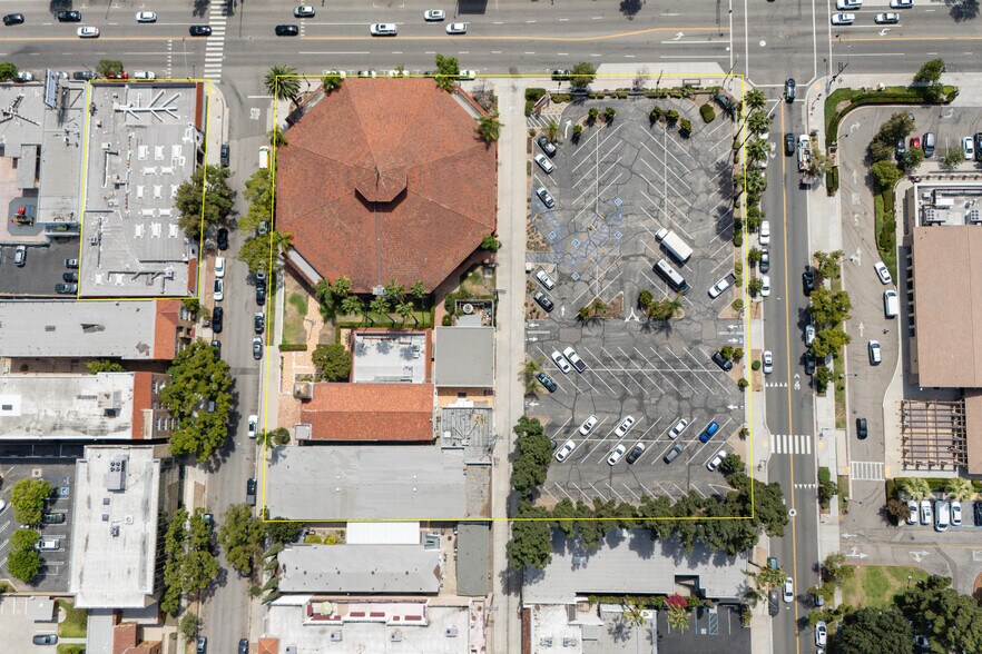 More Photos Of 333 E Colorado St, Glendale Unknown For Lease