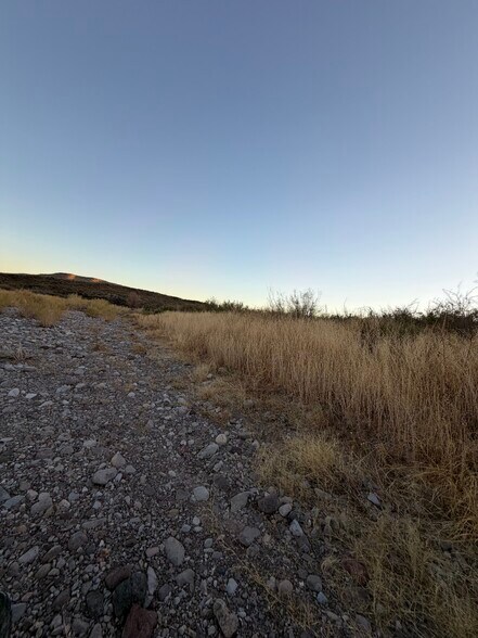 More Photos Of 1800 Cibolo Creek Dr, Shafter Land For Sale