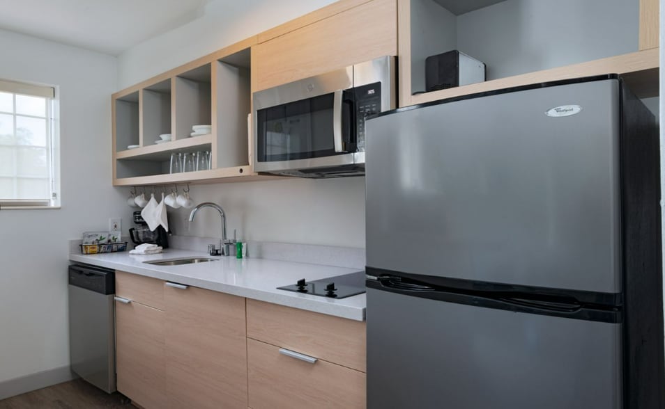 More Photos Of 1300 University Dr E, College Station Hotel For Sale