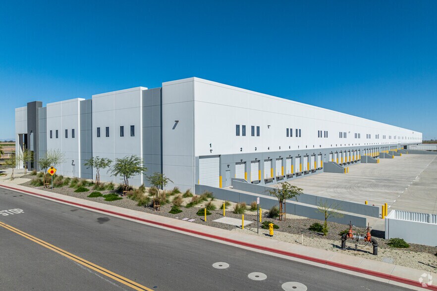 More Photos Of 1749 Gateway Rd, Calexico Unknown For Lease