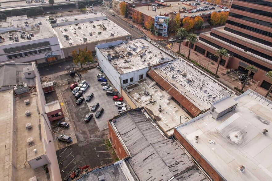 More Photos Of 20 S California St, Stockton Storefront For Sale