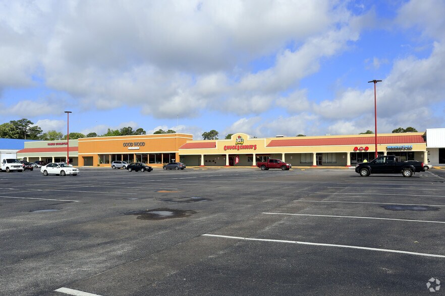 More Photos Of 1610 Sam Rittenberg Blvd, Charleston Unknown For Lease
