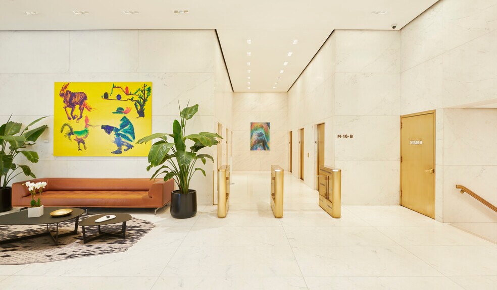 More Photos Of 1270 Avenue of the Americas, New York Office For Lease