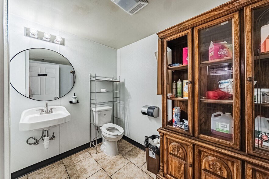 More Photos Of 443 N Commercial St, Trinidad Specialty For Sale