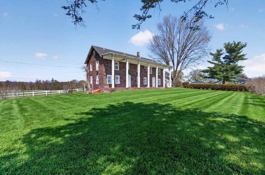 More Photos Of 261 Bullville Rd, Montgomery Horse Stables For Sale