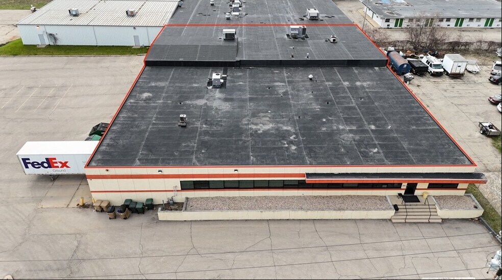 More Photos Of 2814 Perry St, Madison Warehouse For Lease