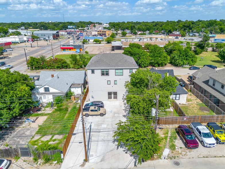 More Photos Of 3108 Frazier Ave, Fort Worth Multifamily For Sale