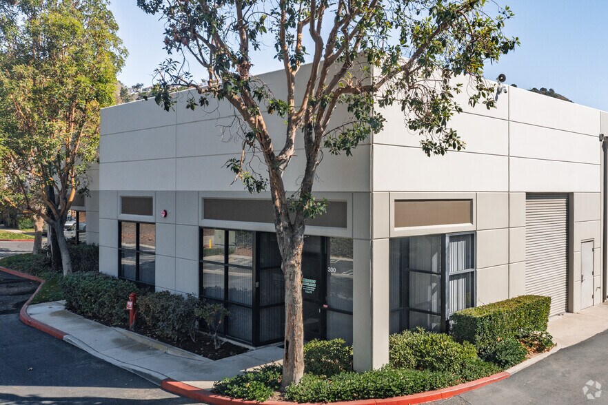 More Photos Of 22603 La Palma Ave, Yorba Linda Light Manufacturing For Lease
