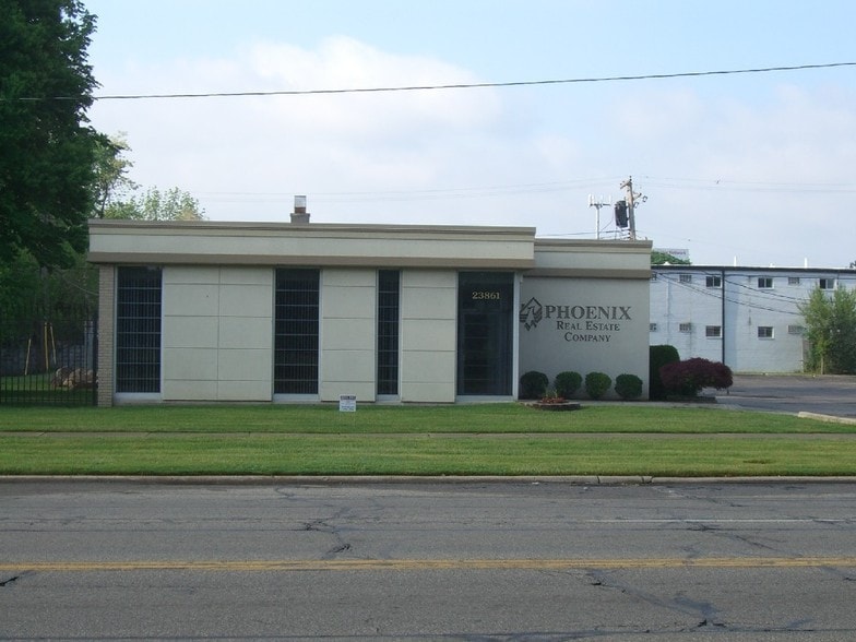 More Photos Of 23861 W McNichols Rd, Detroit Office For Sale
