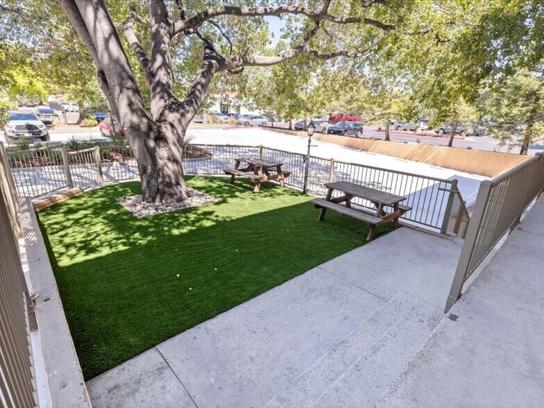 More Photos Of 10275 N De Anza Blvd, Cupertino Medical For Lease