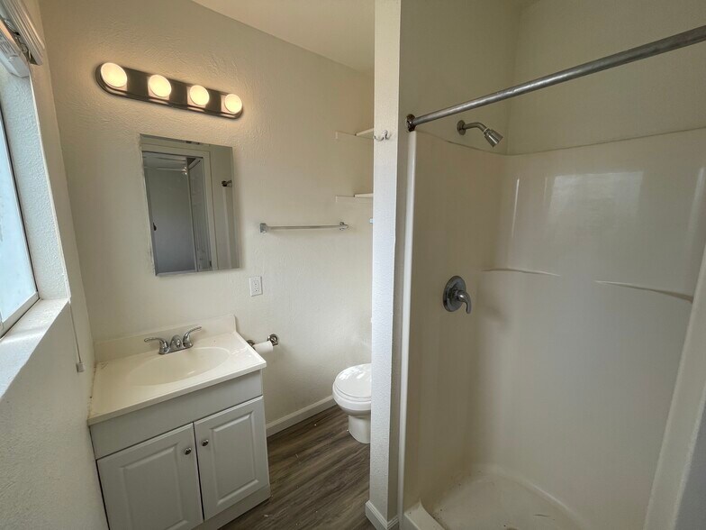 More Photos Of 930-936 S Pacific St, Oceanside Apartments For Sale