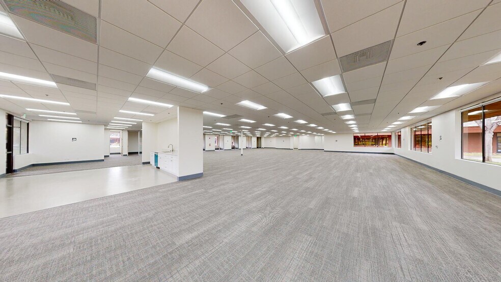 More Photos Of 12930 Saratoga Ave, Saratoga Office For Lease