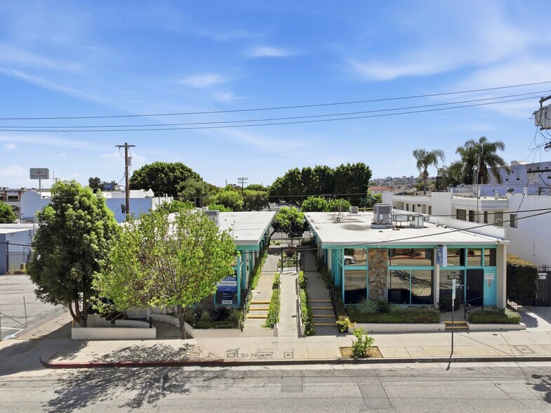 More Photos Of , San Pedro General Retail For Sale