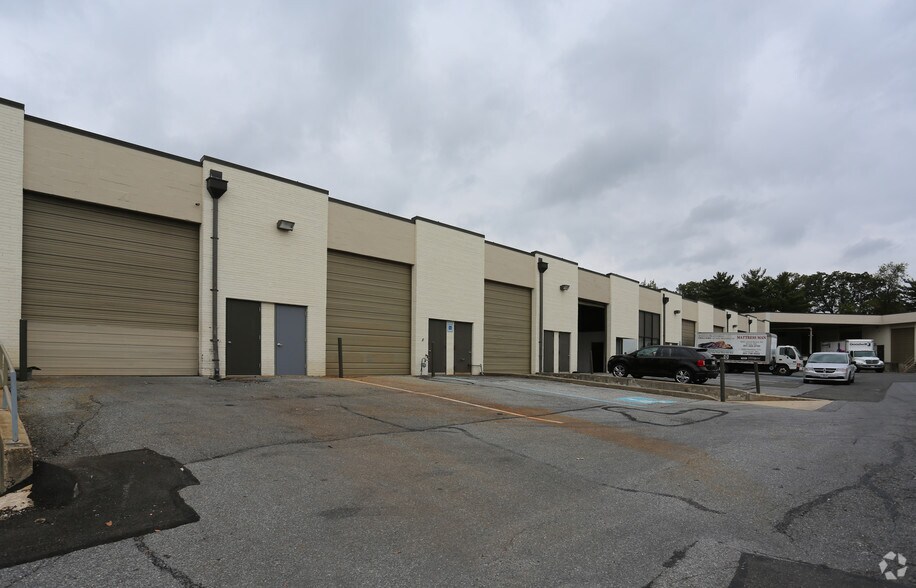 More Photos Of 8008-8086 Cryden Way, Forestville Warehouse For Lease