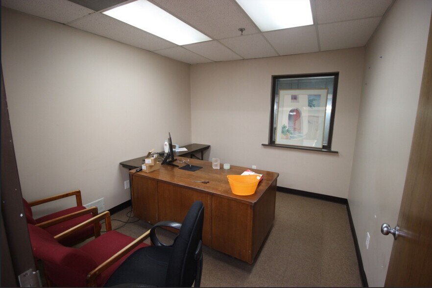More Photos Of 235-257 Ormond St, Rochester Manufacturing For Sale