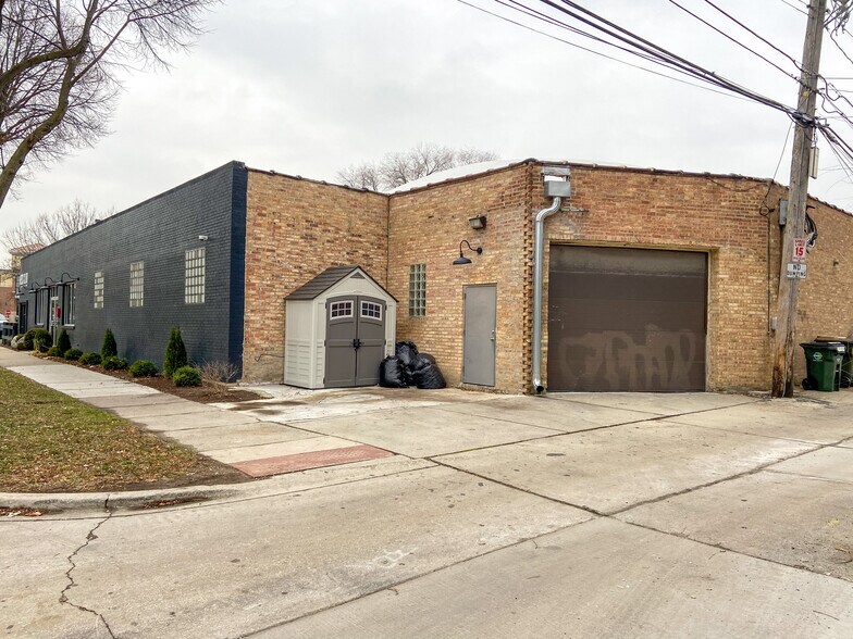 More Photos Of 2401 Main St, Evanston Warehouse For Sale