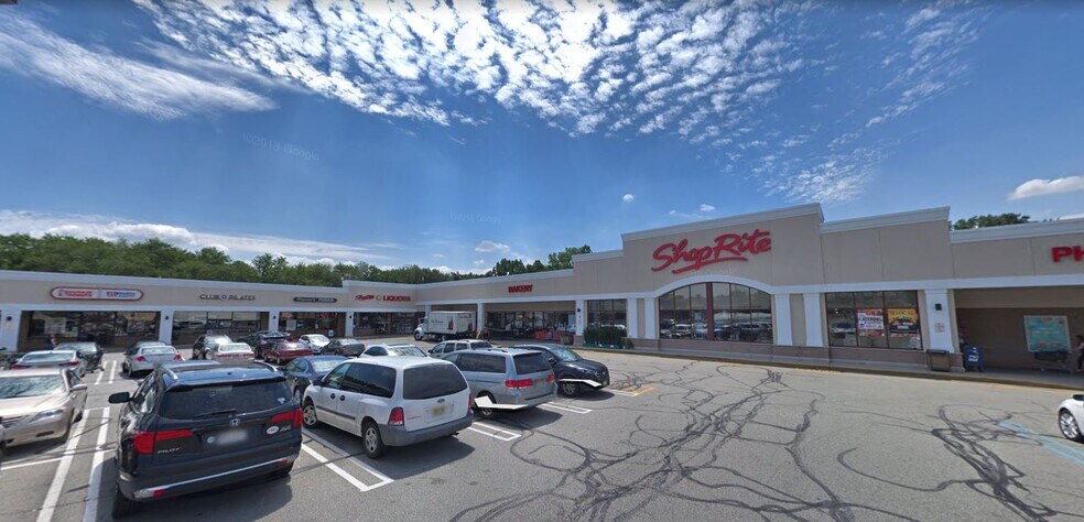 More Photos Of 411-495 Old Hook Rd, Emerson Unknown For Lease