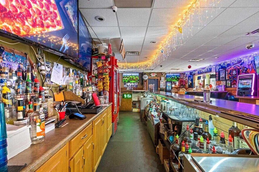 More Photos Of E3261 County Rd S, Casco Sports And Entertainment For Sale
