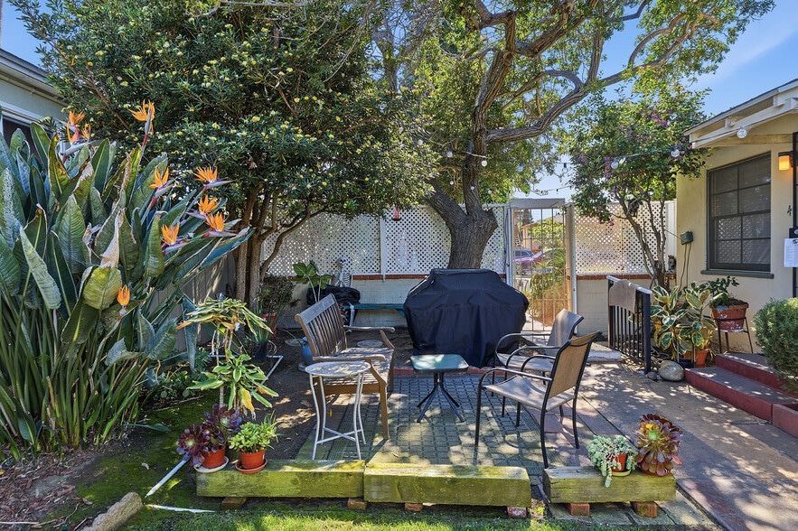 More Photos Of 4618 Voltaire St, San Diego Multifamily For Sale