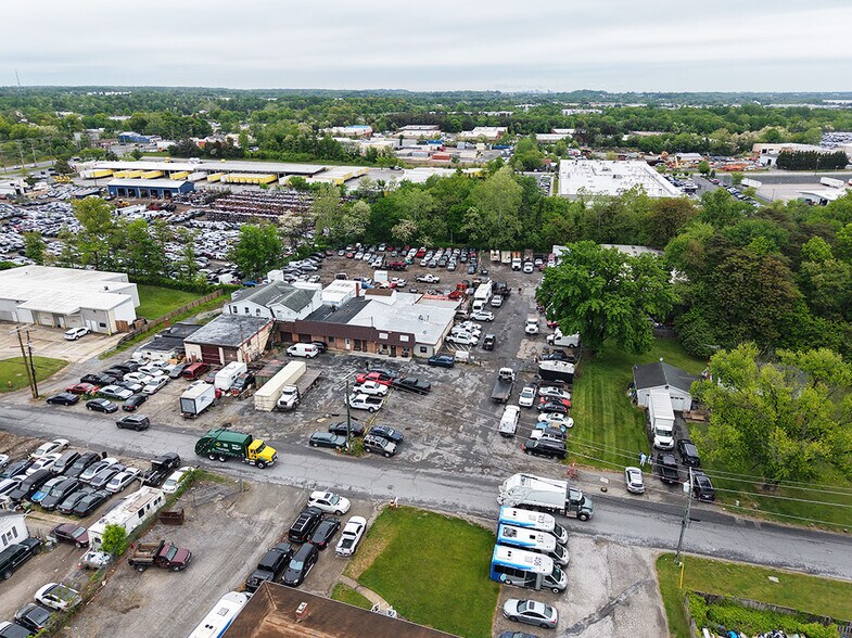 More Photos Of 7059-7065 Kit Kat Rd, Elkridge Warehouse For Sale