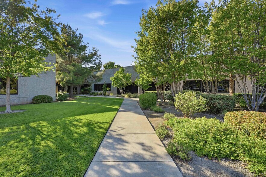 More Photos Of 1358 Blue Oaks Blvd, Roseville Light Distribution For Sale