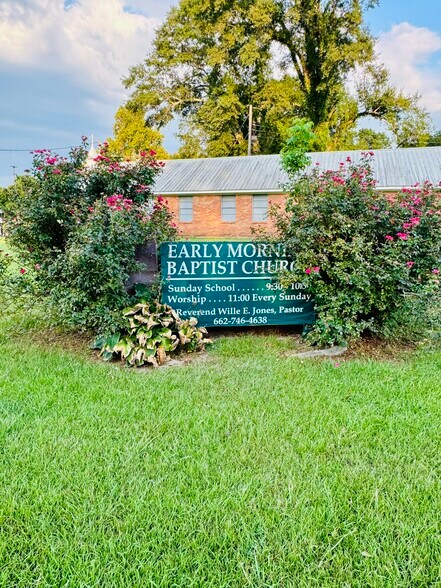 More Photos Of 1838 Gordon Ave, Yazoo City Religious Facility For Sale