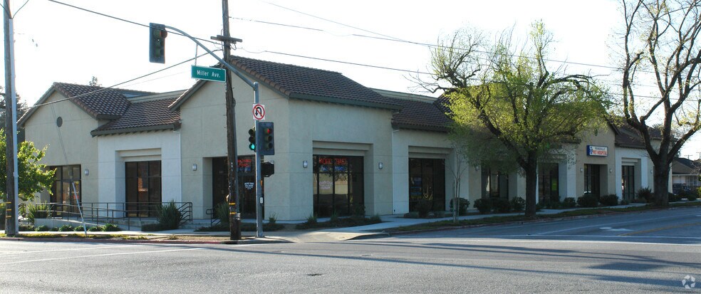 More Photos Of 7995 Princevalle St, Gilroy Storefront Retail Office For Lease
