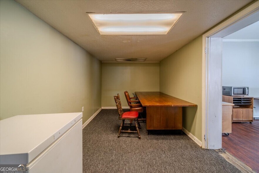 More Photos Of 2020 Buchanan Hwy, Cedartown Warehouse For Sale