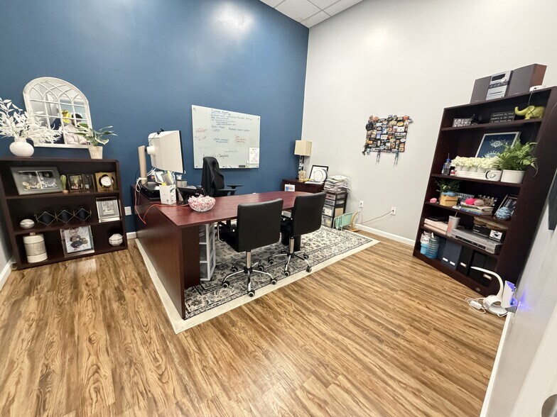 More Photos Of 200 Boston Post Rd, Orange Unknown For Lease