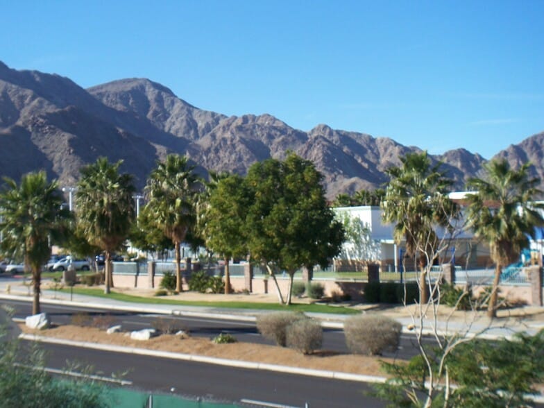 More Photos Of 77935 Calle Tampico, La Quinta Loft Creative Space For Lease