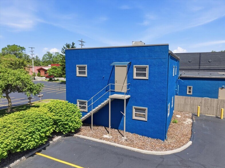 More Photos Of 175 E Broadway Ave, Westerville Office For Lease