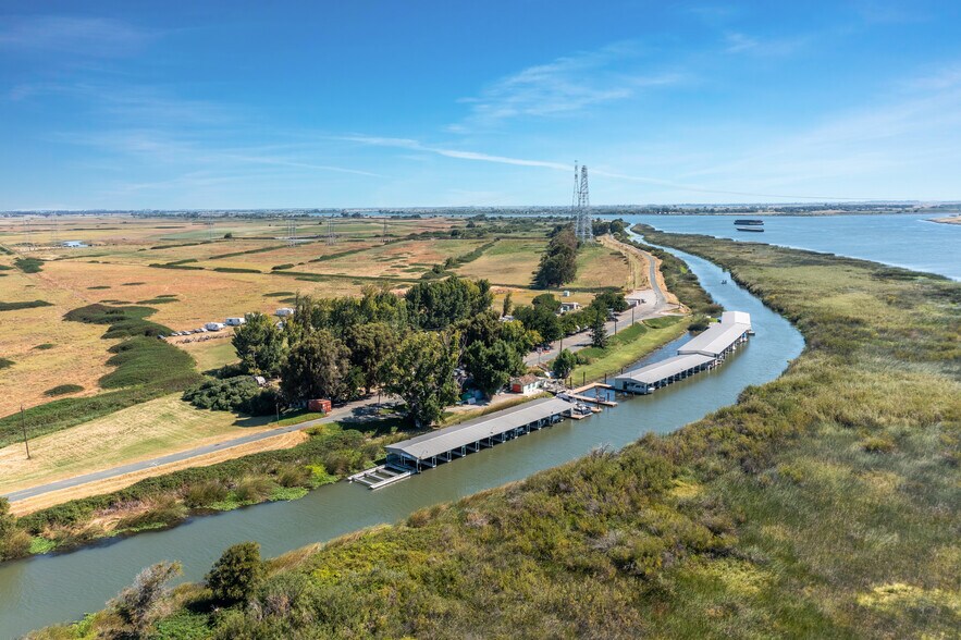 More Photos Of 19530 Sherman Island East Le Rd, Rio Vista Specialty For Sale