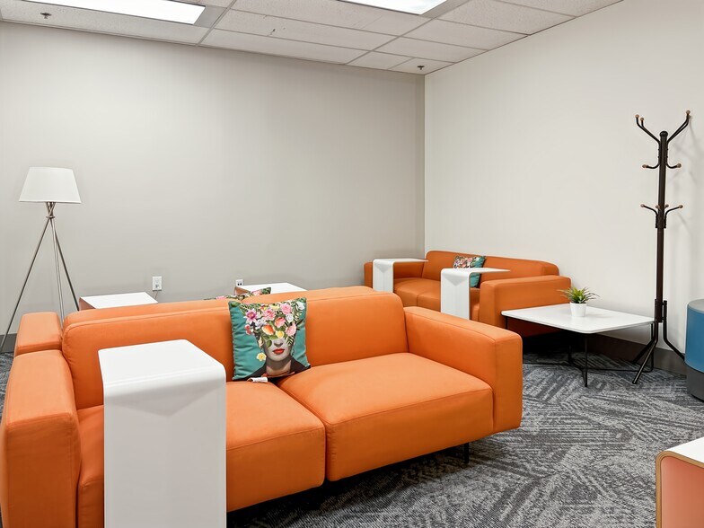 More Photos Of 675 Cochrane Dr, Markham Coworking Space