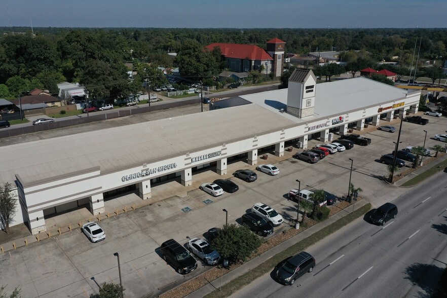 Primary Photo Of 12741-12761 East Fwy, Houston Unknown For Lease