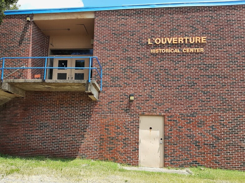 More Photos Of 1401 E Cherokee Ave, Mcalester Schools For Sale