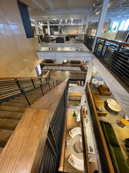 More Photos Of , Houston General Retail For Sale