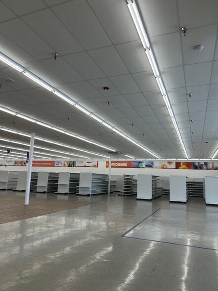 More Photos Of 6830-6855 SE Maricamp Rd, Ocala Unknown For Lease