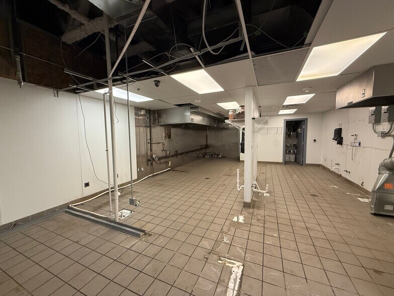 More Photos Of 450 1st St SW, Cedar Rapids Apartments For Lease