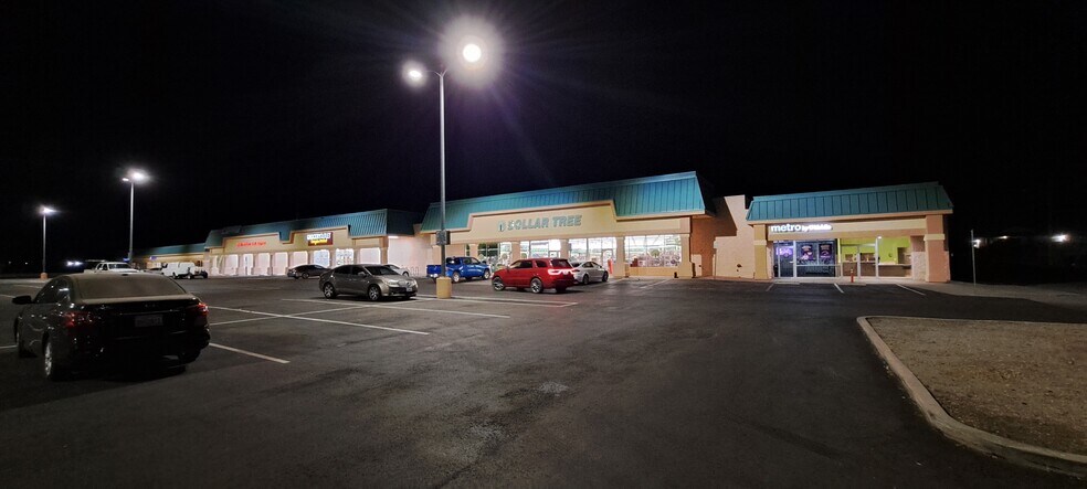 More Photos Of 631-737 W Hobsonway Blvd, Blythe Unknown For Lease