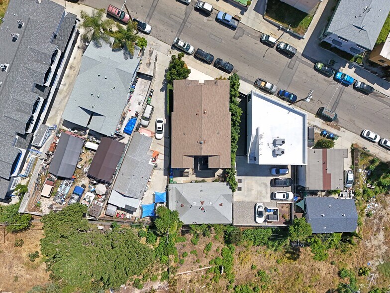 More Photos Of 931 Everett St, Los Angeles Apartments For Sale