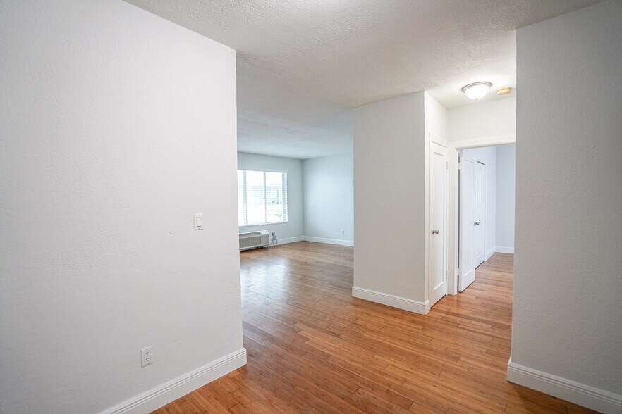 More Photos Of 7315-7325 Carlyle Ave, Miami Beach Apartments For Sale