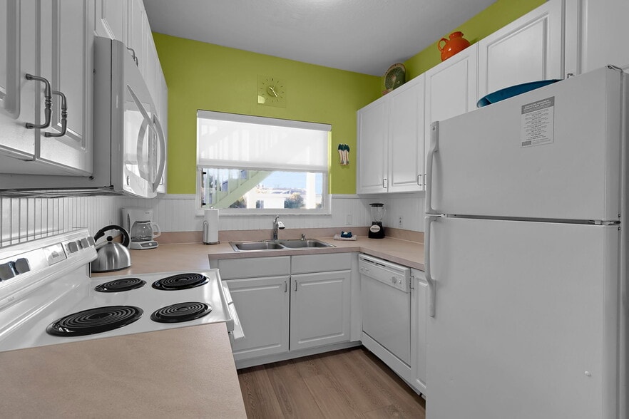 More Photos Of 5322 CALLE DE LA SIESTA, Sarasota Hospitality For Sale